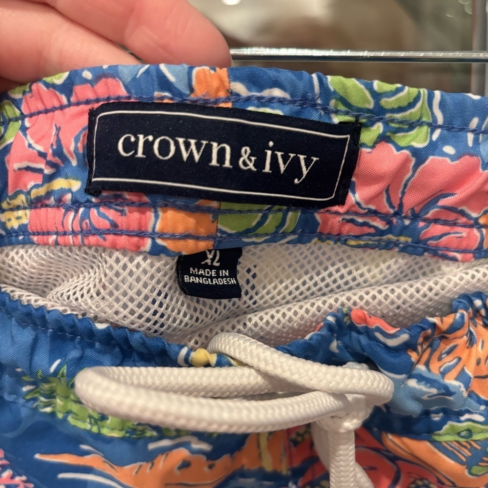 Crown & Ivy Swimming Trunks - Picture 3 of 5